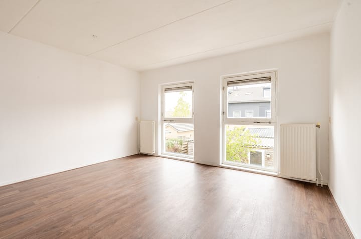 Foto 16 van Aprilstraat 5