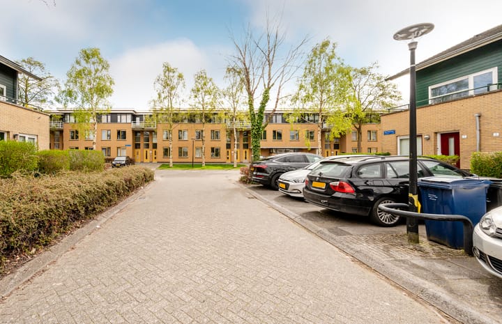 Foto 30 van Aprilstraat 5