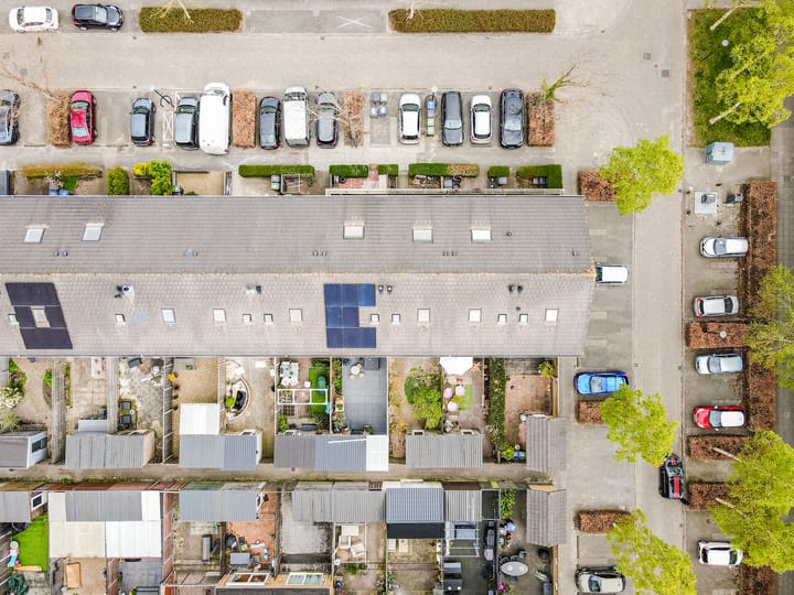 Foto 34 van Aprilstraat 5