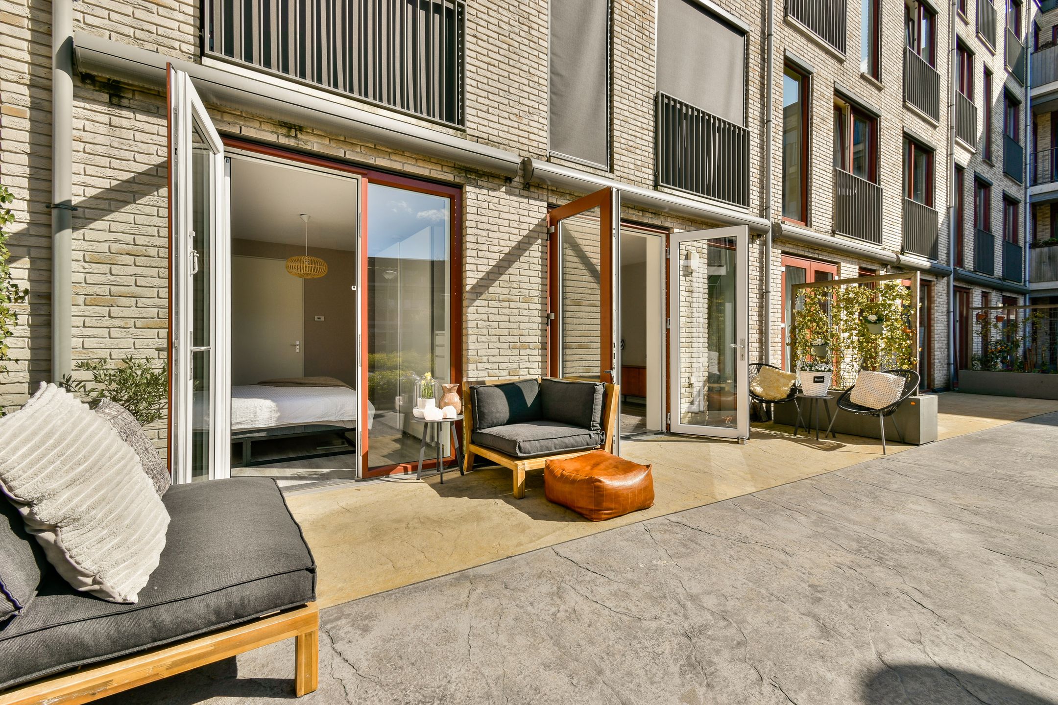 Foto 3 van Suze Robertsonstraat 35