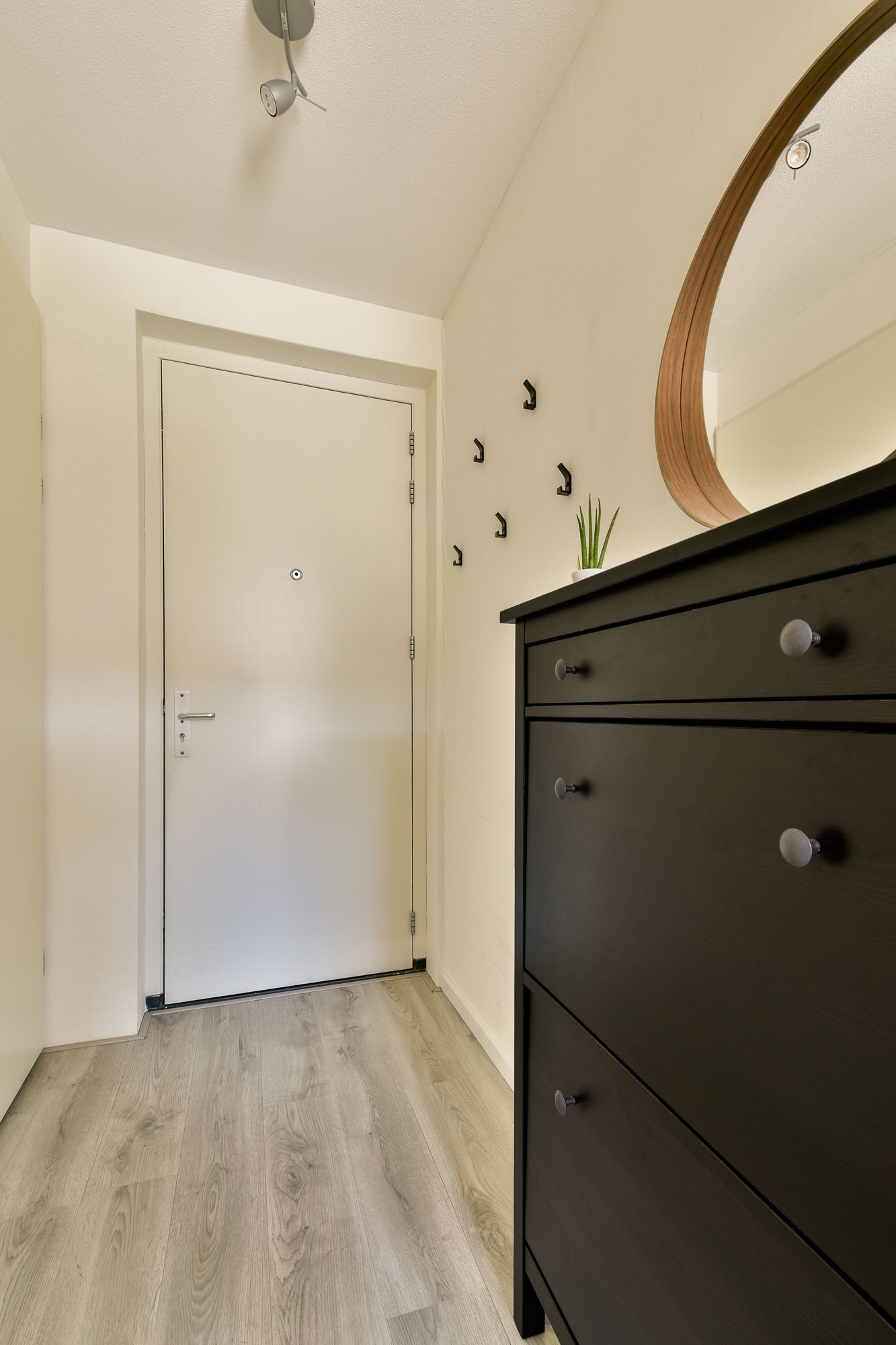 Foto 10 van Suze Robertsonstraat 35