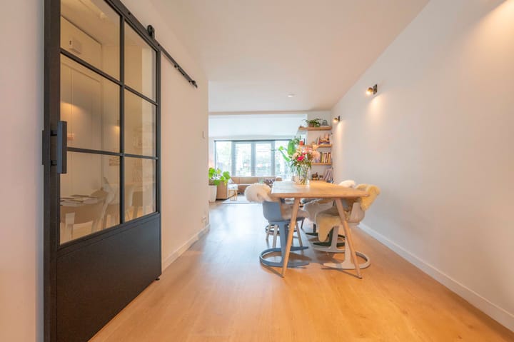 Foto 9 van Lisdodde 4