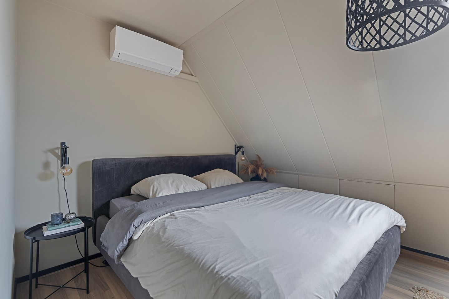 Foto 10 van Waterlooplein 4