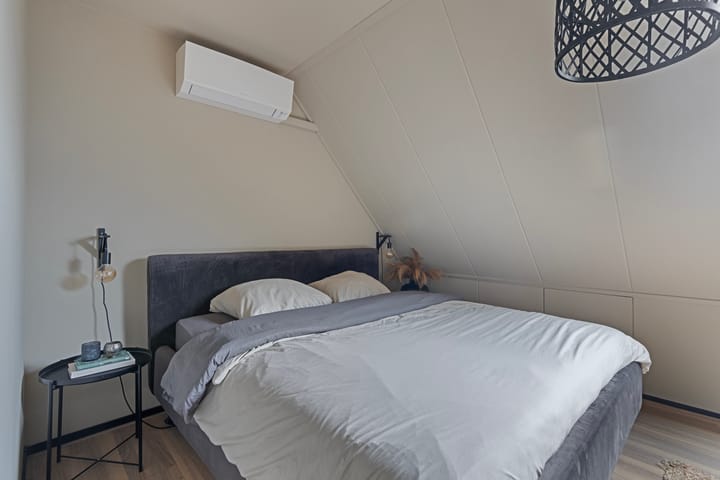 Foto 10 van Waterlooplein 4