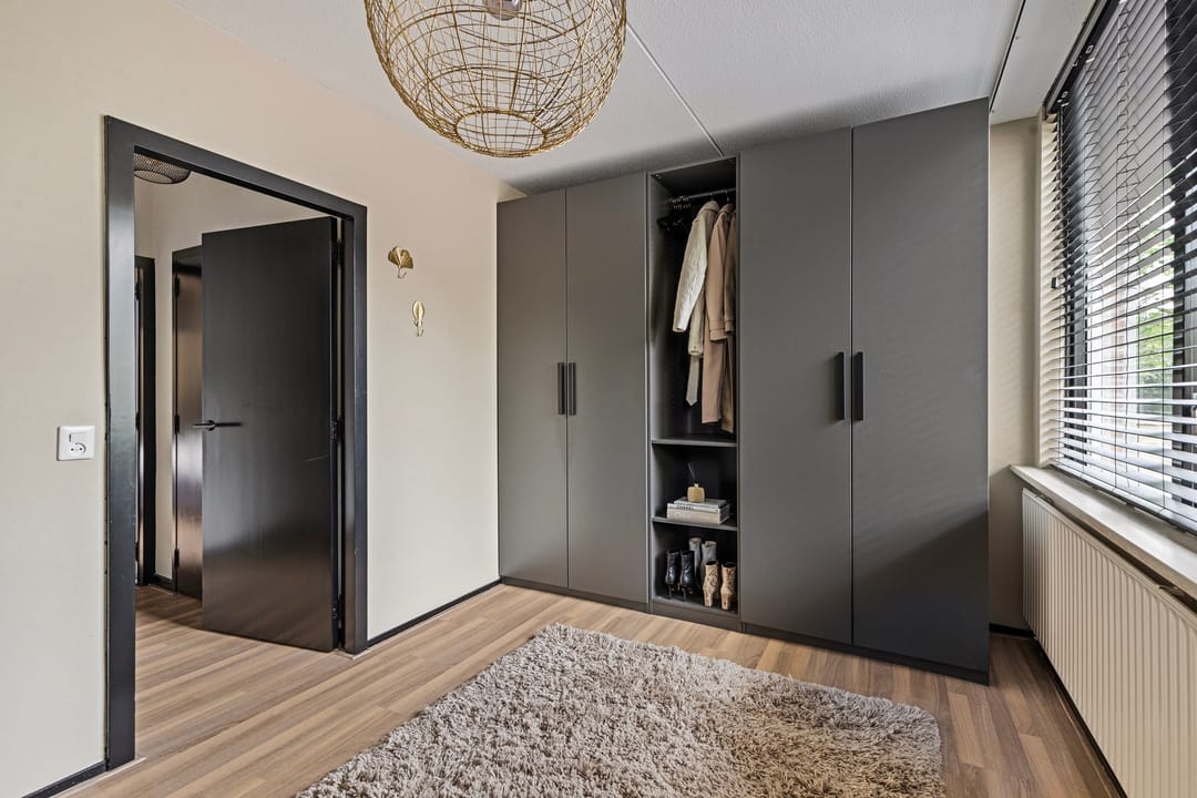 Foto 13 van Waterlooplein 4