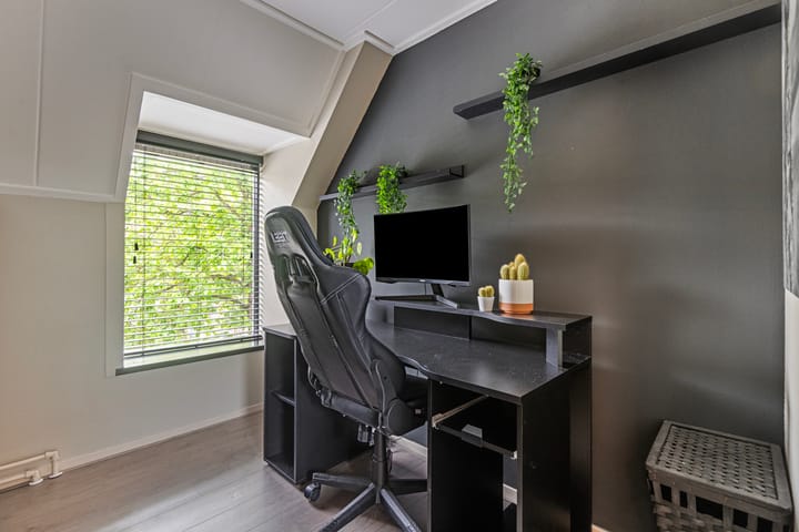 Foto 15 van Waterlooplein 4