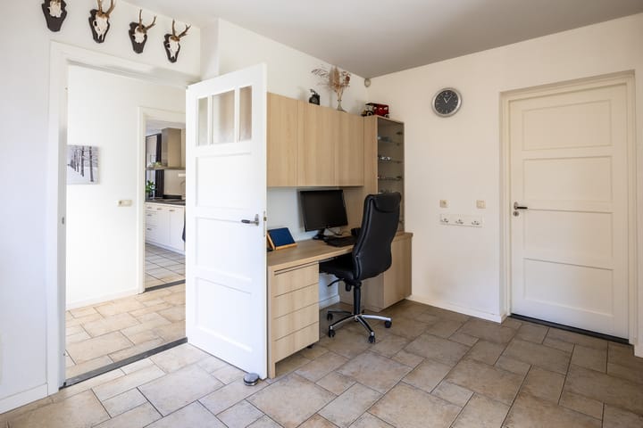 Foto 19 van Meerloseweg 27