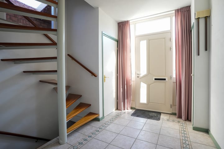 Foto 9 van Mevrouw van der Meijstraat 31-A