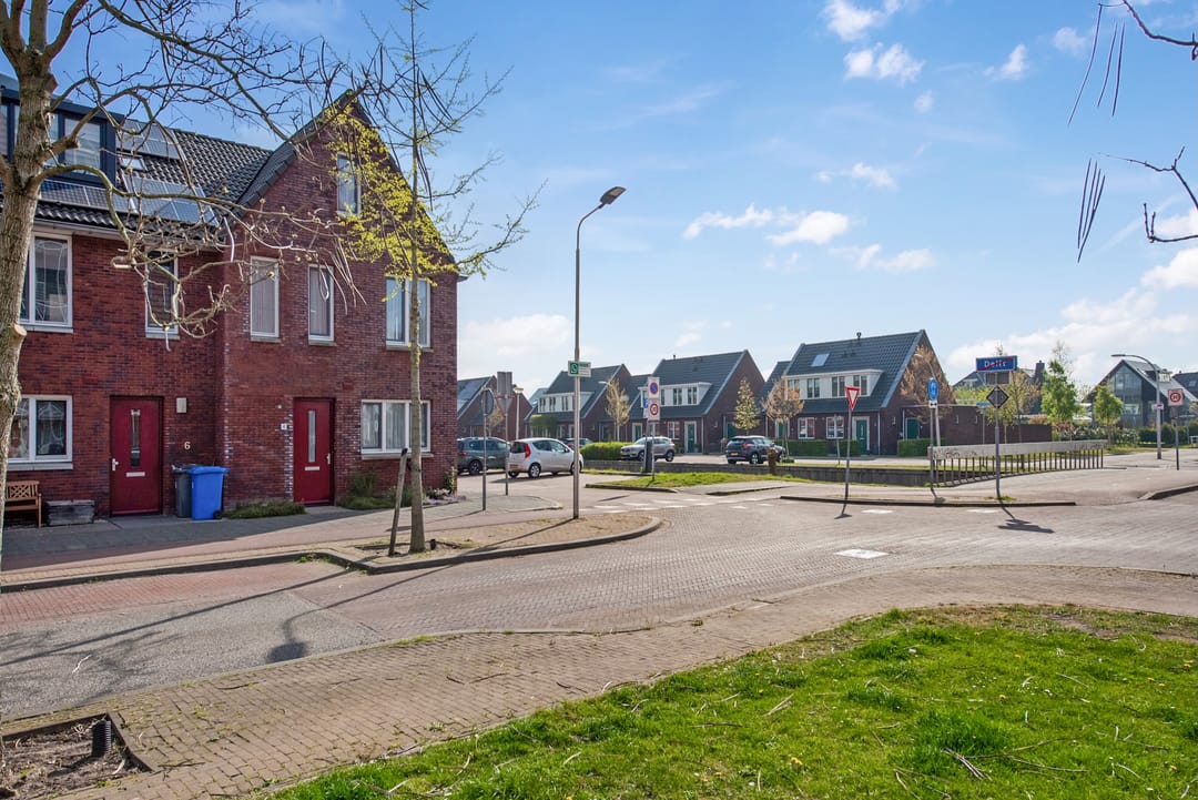 Foto 32 van Hoflandendreef 4