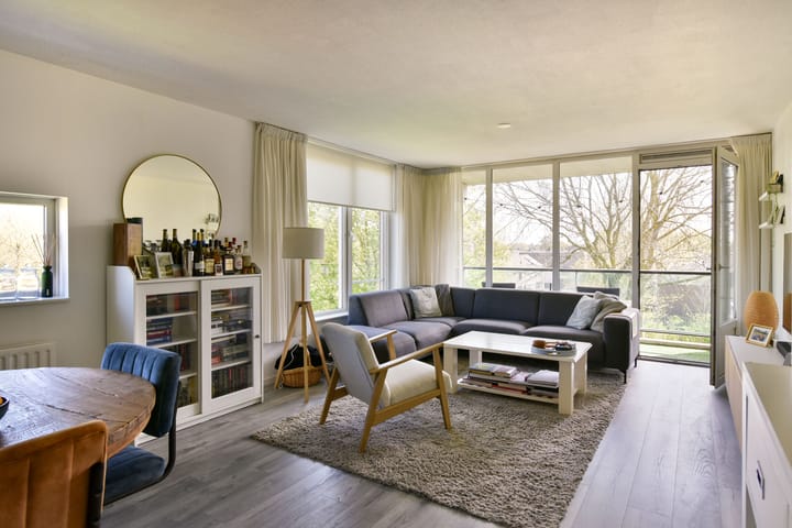 Foto 2 van Weegbree 95