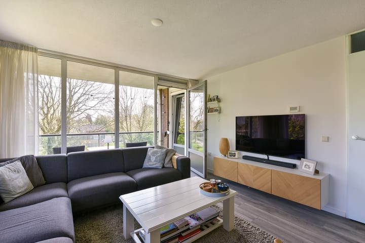 Foto 5 van Weegbree 95