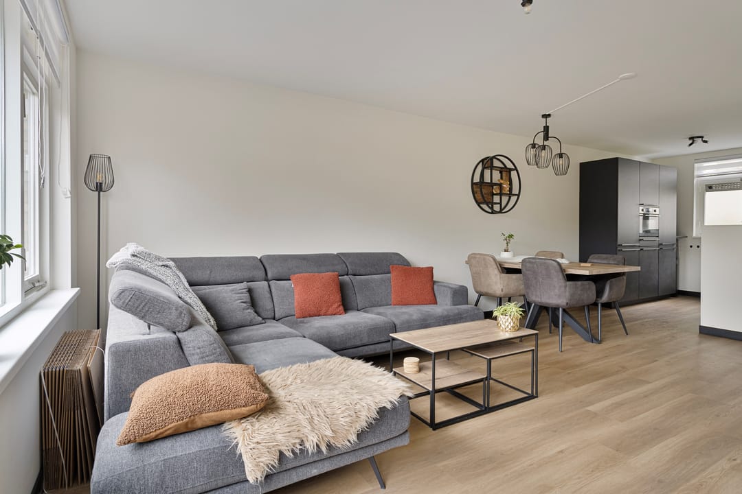 Foto 8 van Henry Moorepassage 23