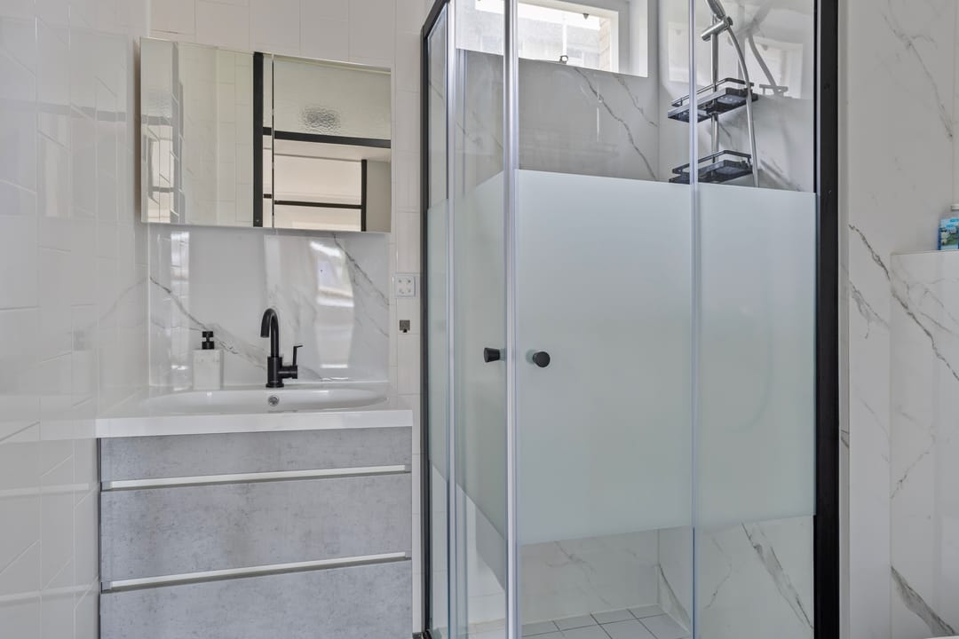 Foto 23 van Henry Moorepassage 23