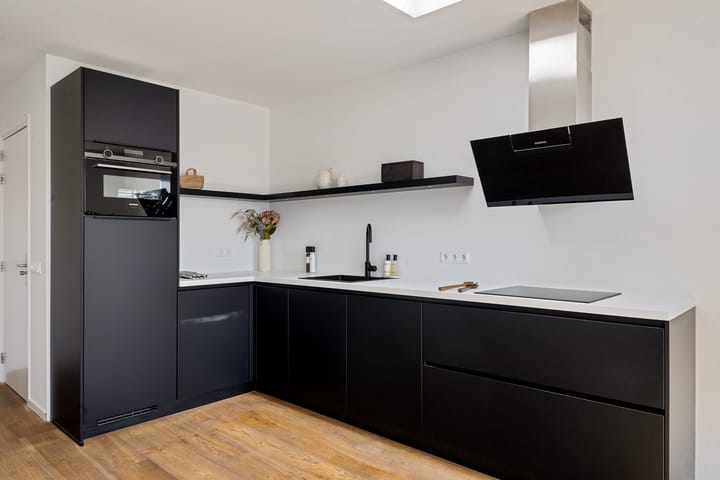 Photo 7 of Van Ostadestraat 156-4