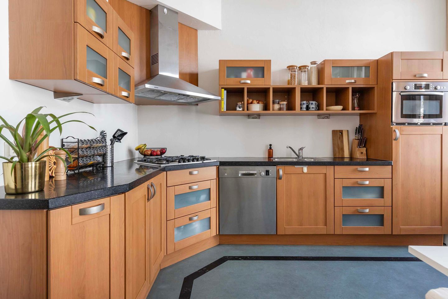 Photo 4 of van Berchenstraat 28-A