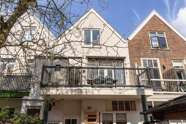 Foto 31 van van Berchenstraat 28-A