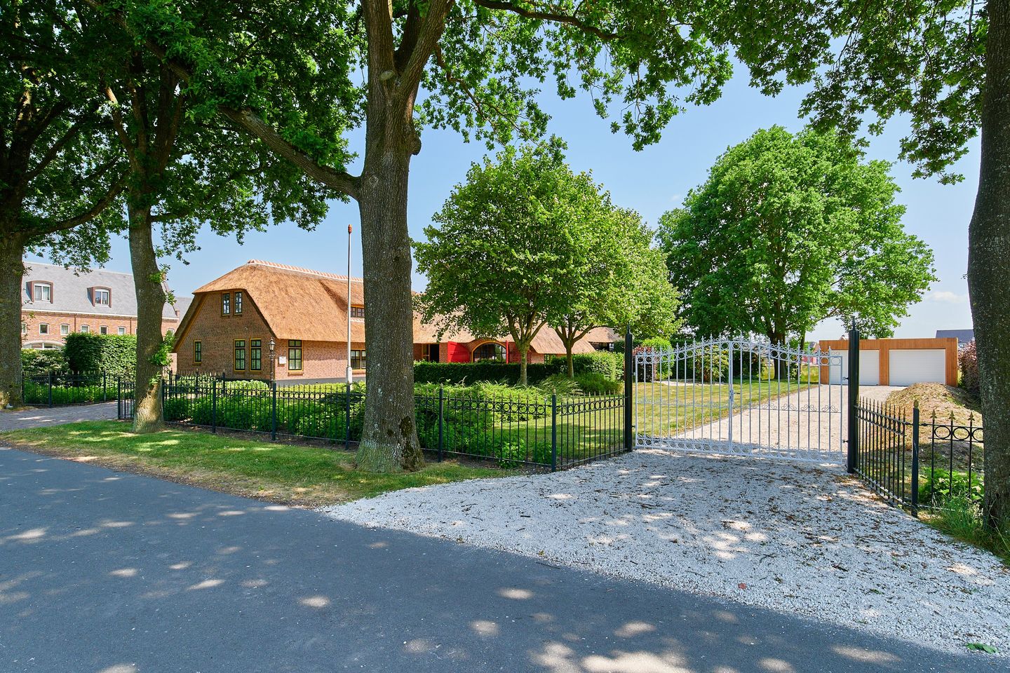 Foto 4 van Roomsterweg 6