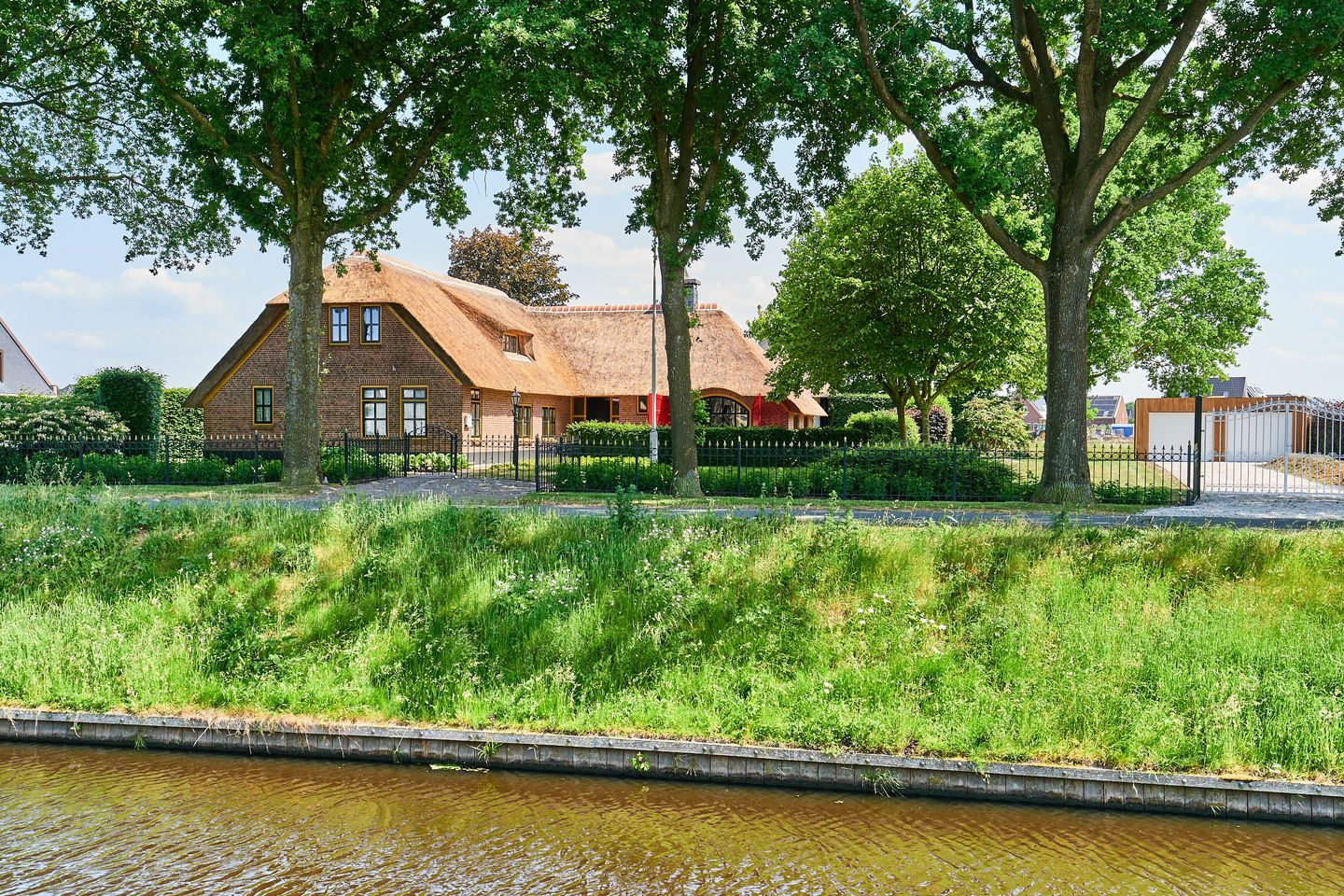 Foto 55 van Roomsterweg 6