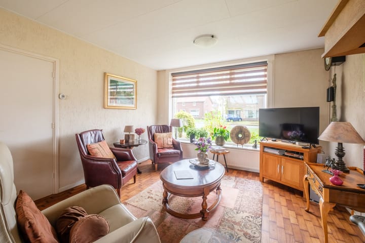 Foto 4 van Burg.van Haersoltestraat 27