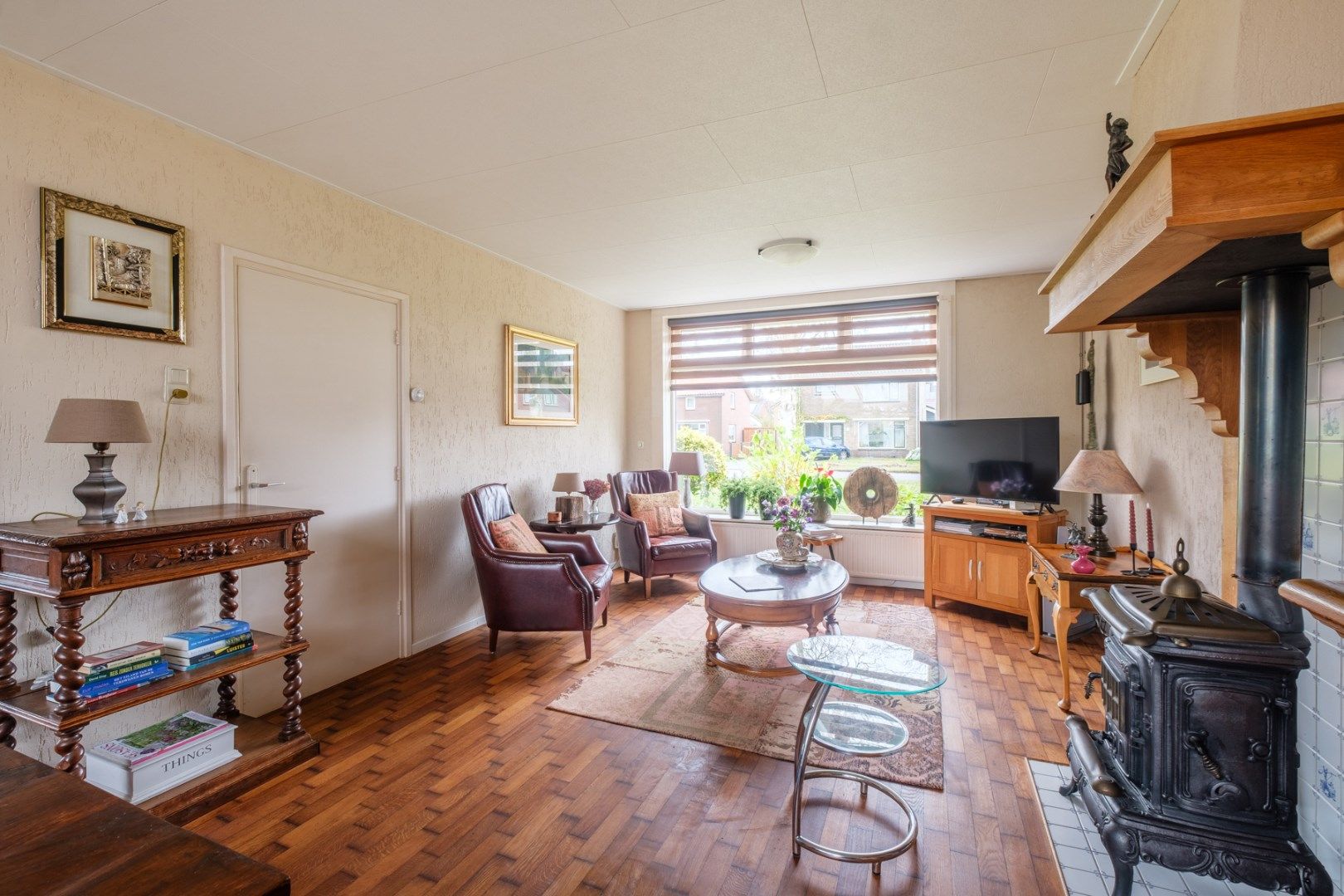 Foto 12 van Burg.van Haersoltestraat 27