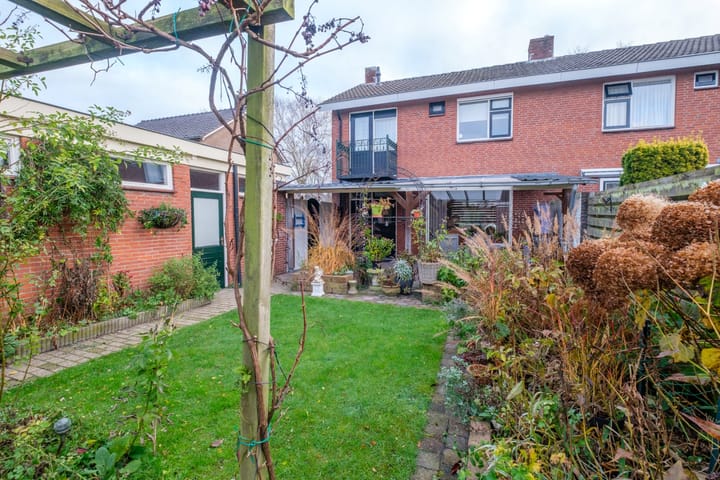 Foto 27 van Burg.van Haersoltestraat 27