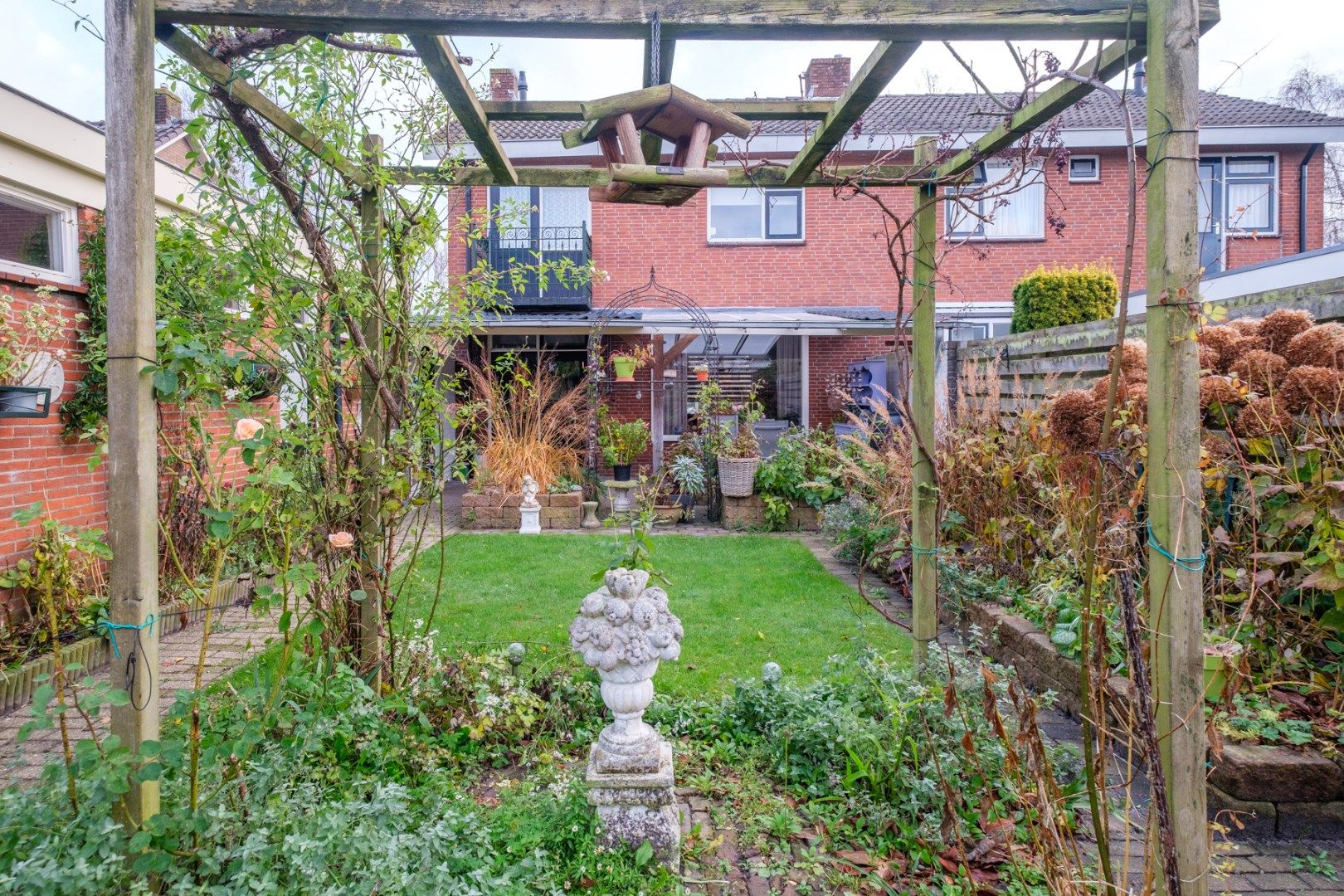 Foto 33 van Burg.van Haersoltestraat 27