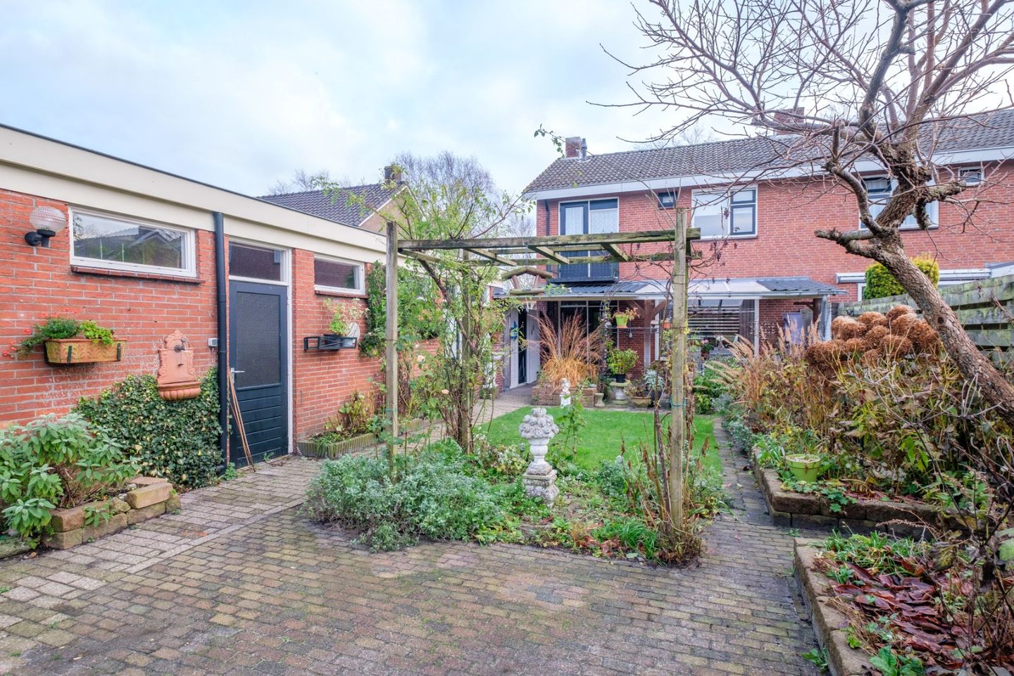 Foto 34 van Burg.van Haersoltestraat 27