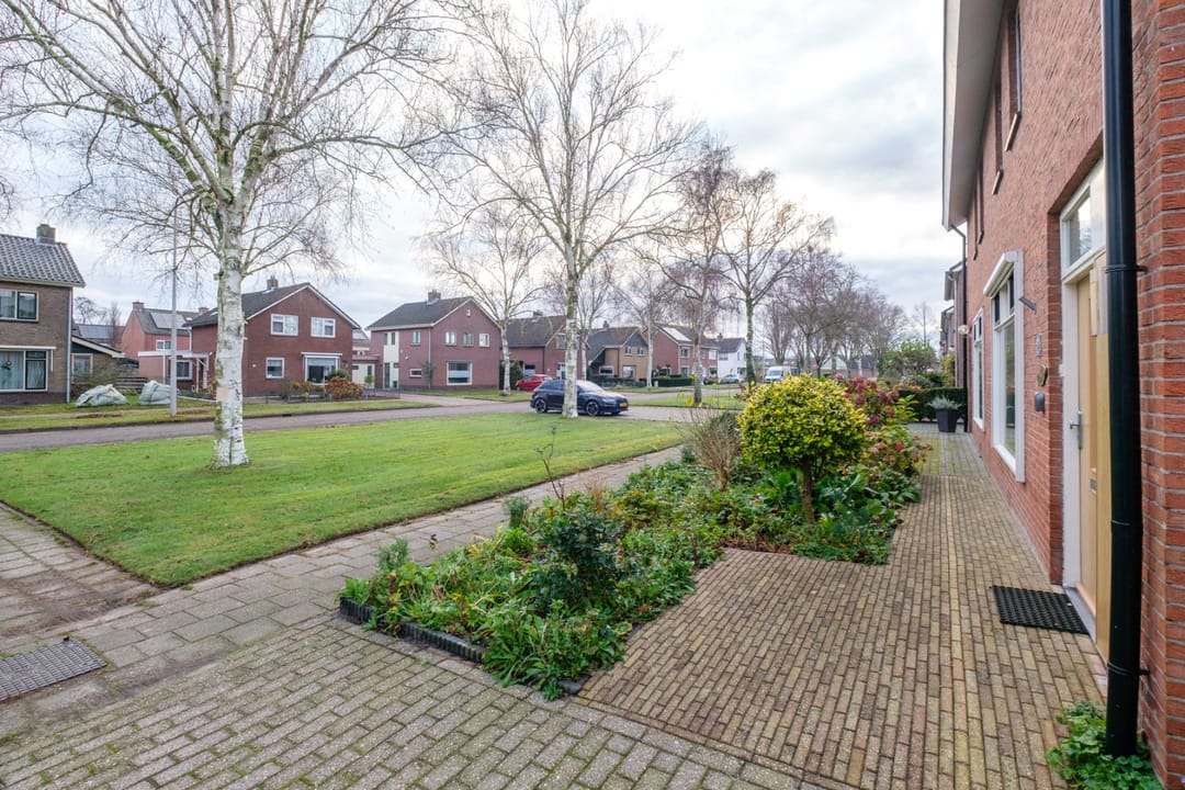 Foto 37 van Burg.van Haersoltestraat 27