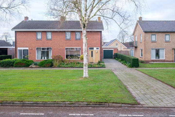 Foto 38 van Burg.van Haersoltestraat 27