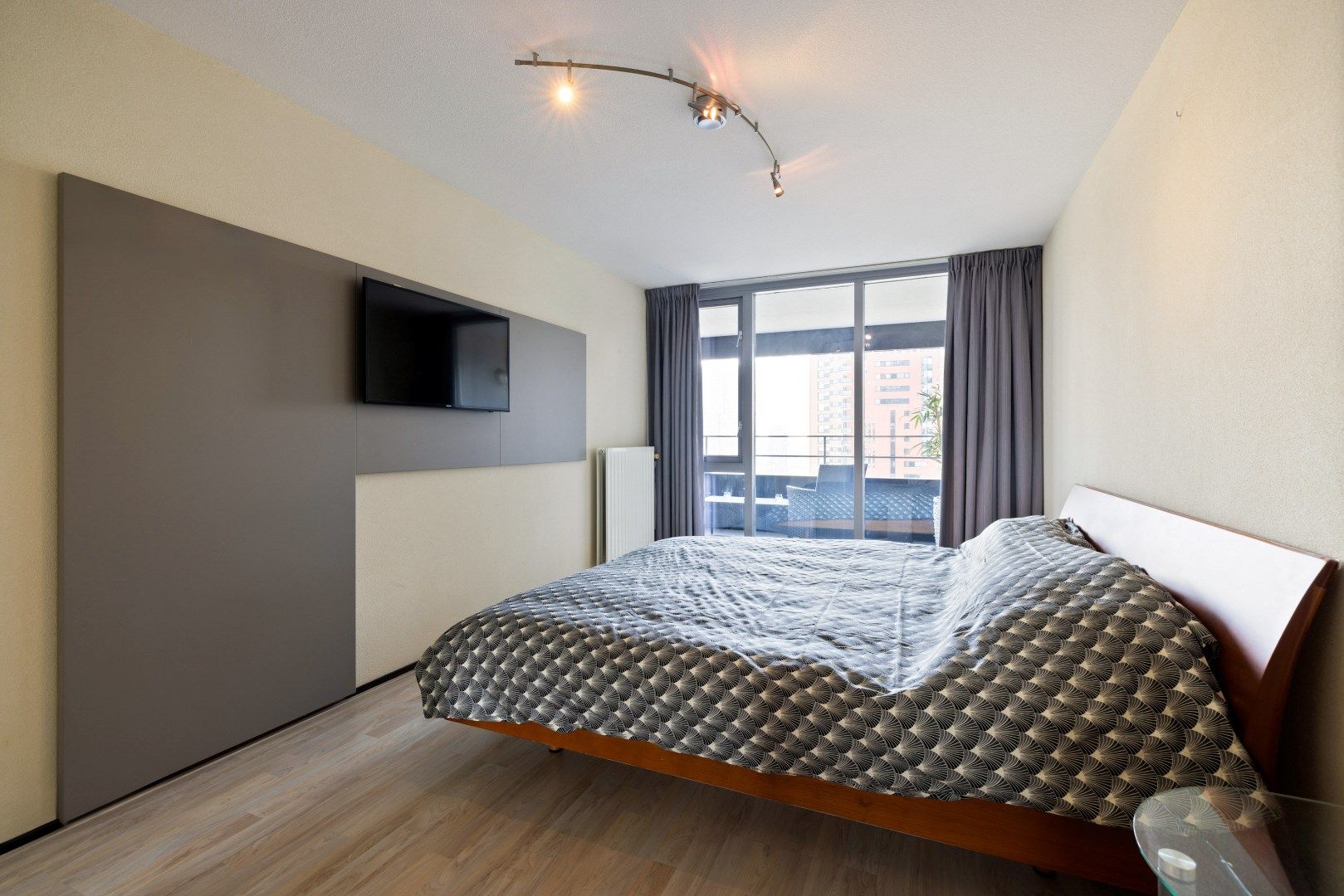 Foto 9 van Gedempte Zalmhaven 603