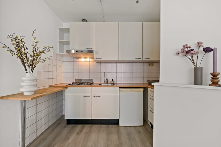 Foto 8 van Van Zeggelenlaan 353-A