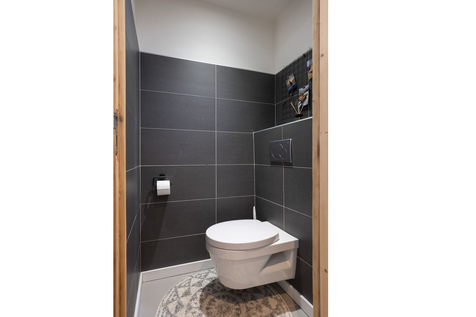 Photo 6 of Beneluxstraat 9