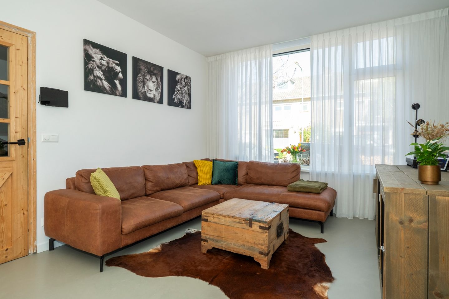 Photo 10 of Beneluxstraat 9