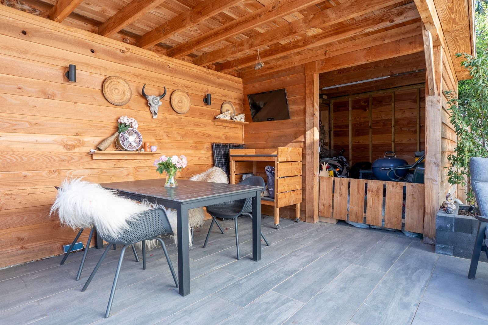 Photo 18 of Beneluxstraat 9