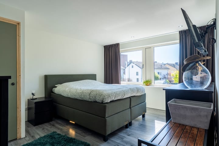 Foto 24 van Beneluxstraat 9