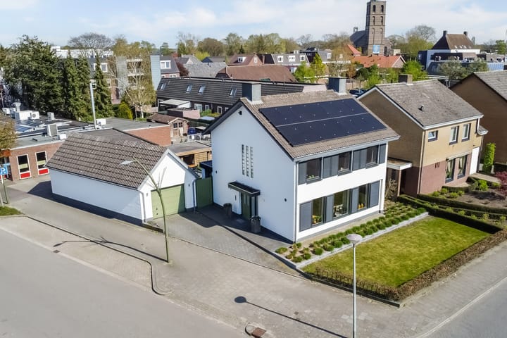 Photo 1 of Pater Willemsplantsoen 1-A