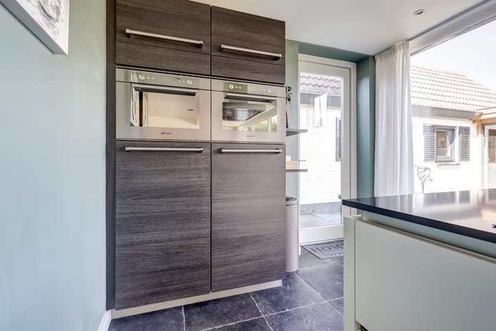 Photo 20 of Pater Willemsplantsoen 1-A