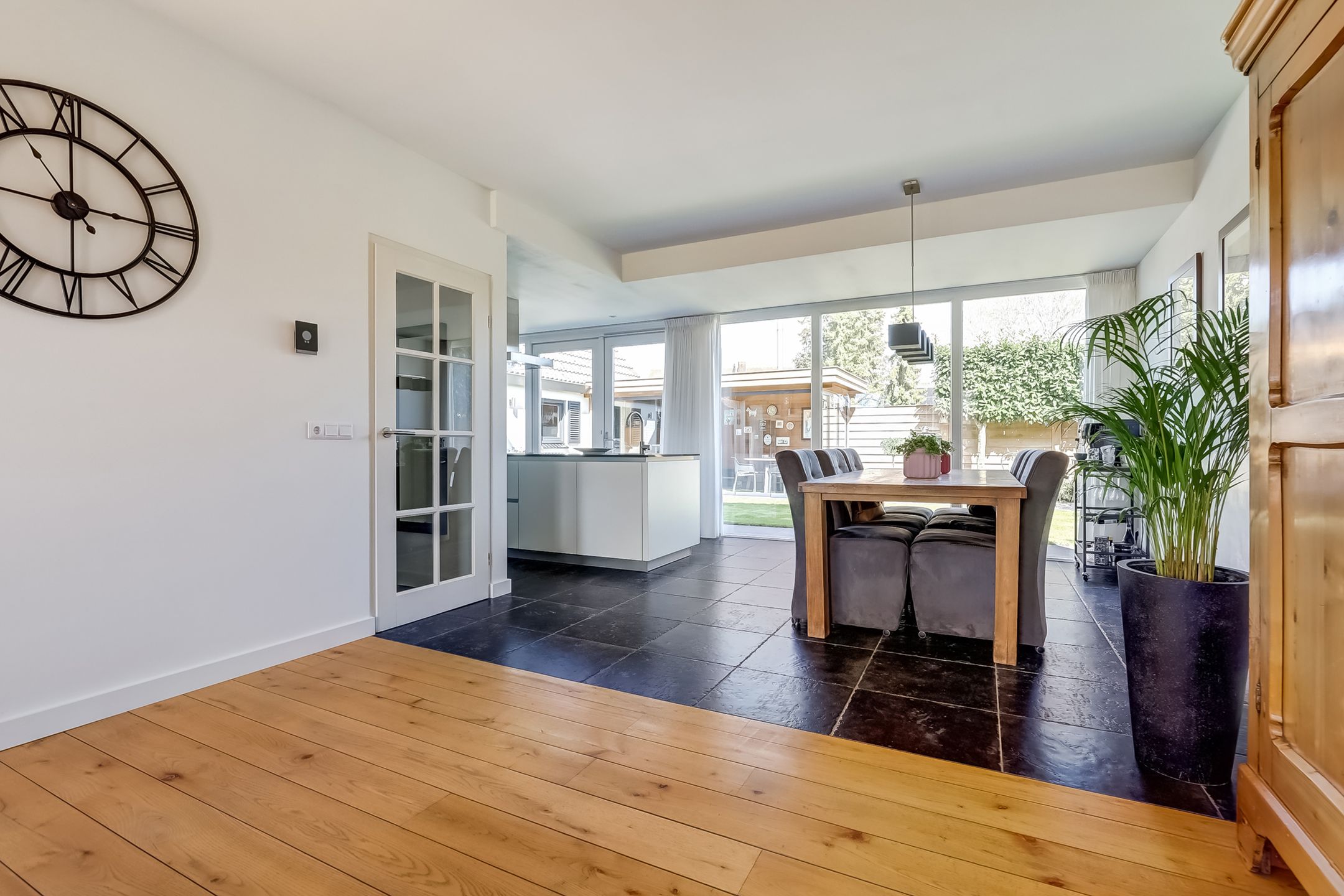 Foto 21 van Pater Willemsplantsoen 1-A