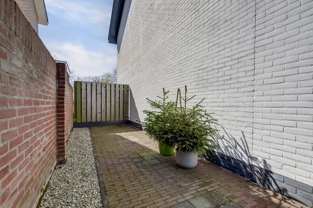 Foto 56 van Pater Willemsplantsoen 1-A