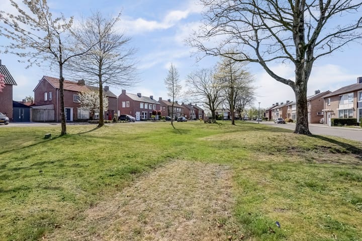 Photo 61 of Pater Willemsplantsoen 1-A