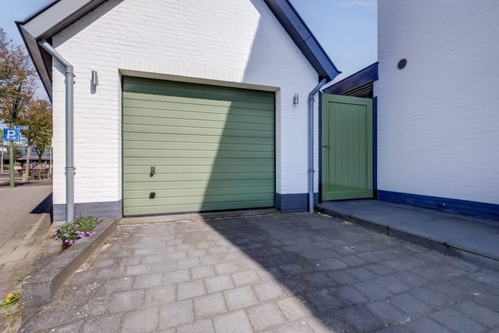 Photo 65 of Pater Willemsplantsoen 1-A