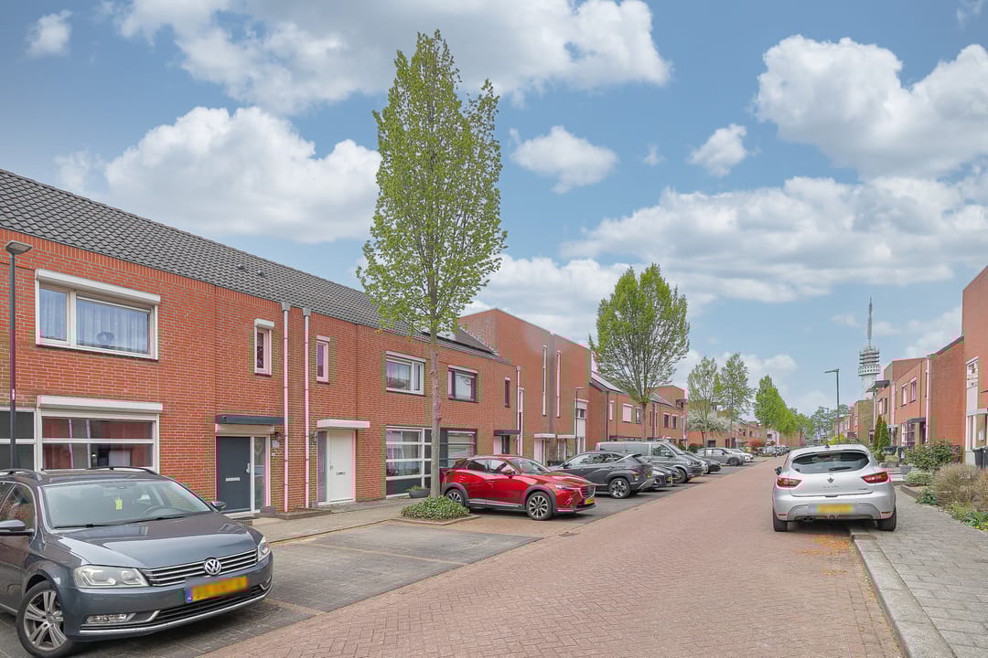 Foto 22 van Gijs van Aardennestraat 36