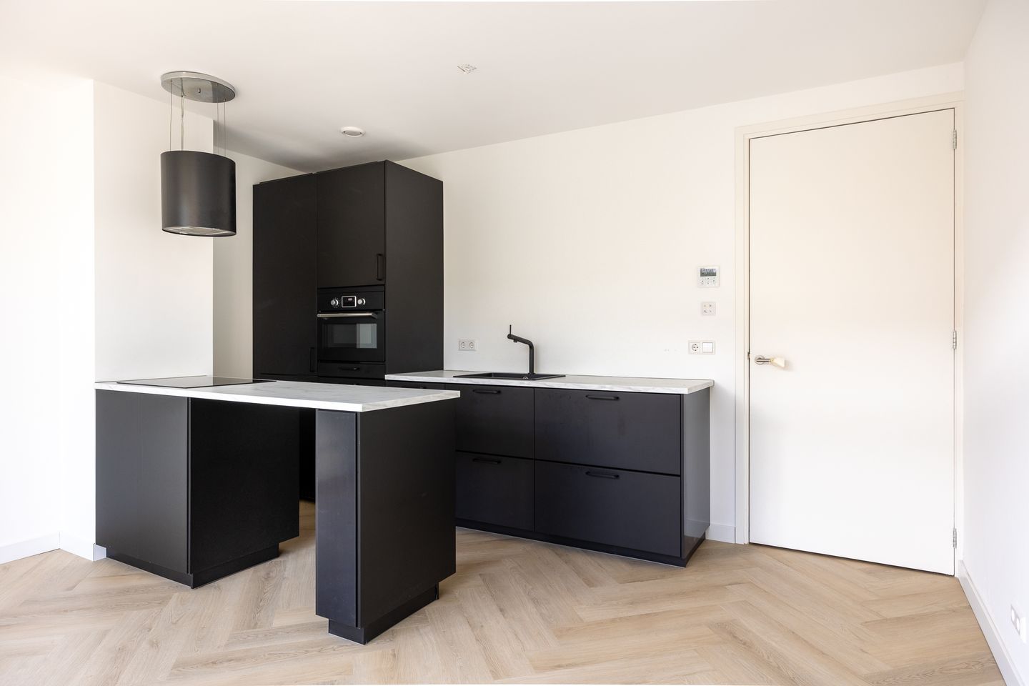 Foto 5 van Amsterdamsestraatweg 737-B