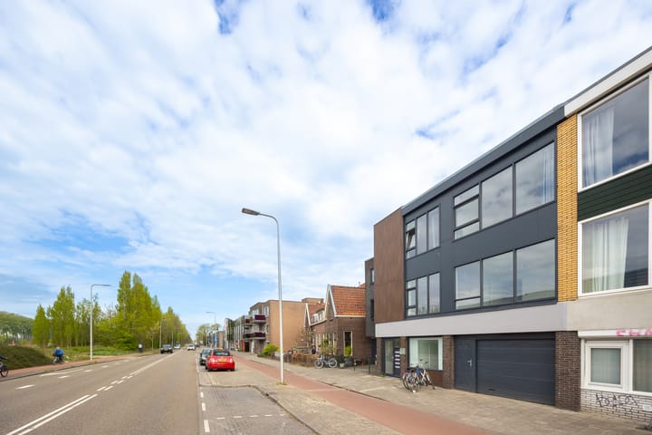 Foto 24 van Amsterdamsestraatweg 737-B