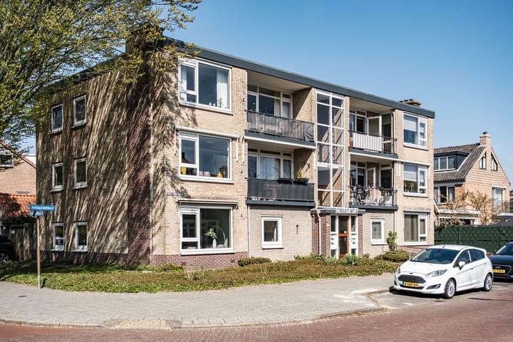 Foto 1 van Antillenstraat 5