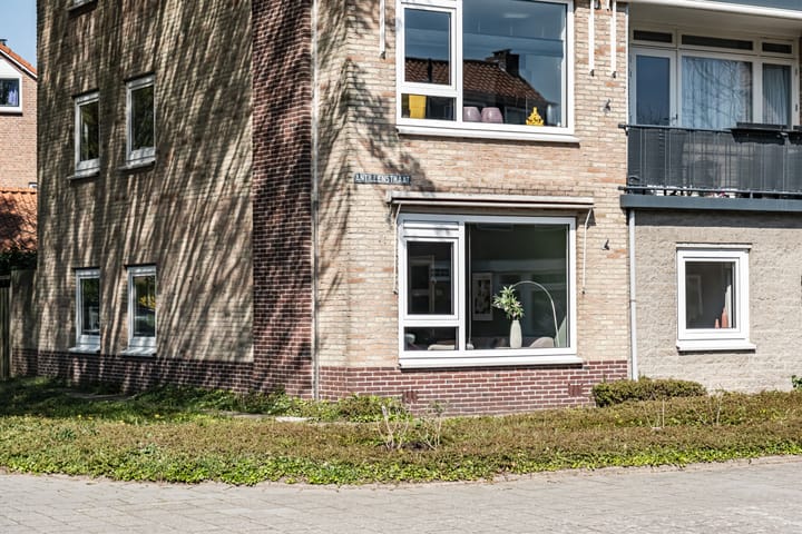 Foto 6 van Antillenstraat 5