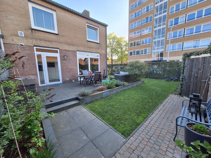 Foto 26 van Einsteinstraat 199