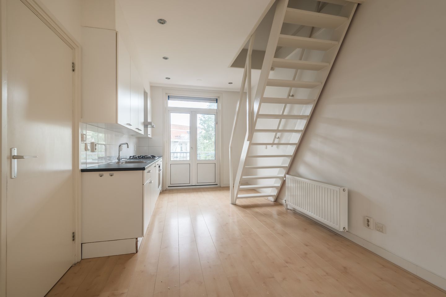 Foto 5 van Waalstraat 24-3