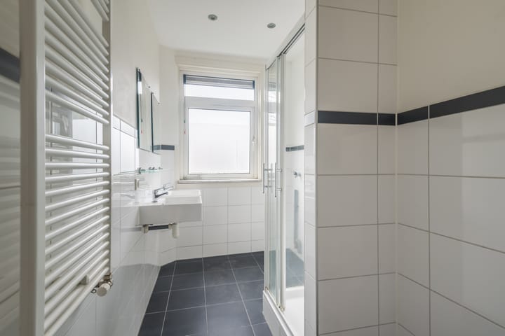 Foto 24 van Waalstraat 24-3