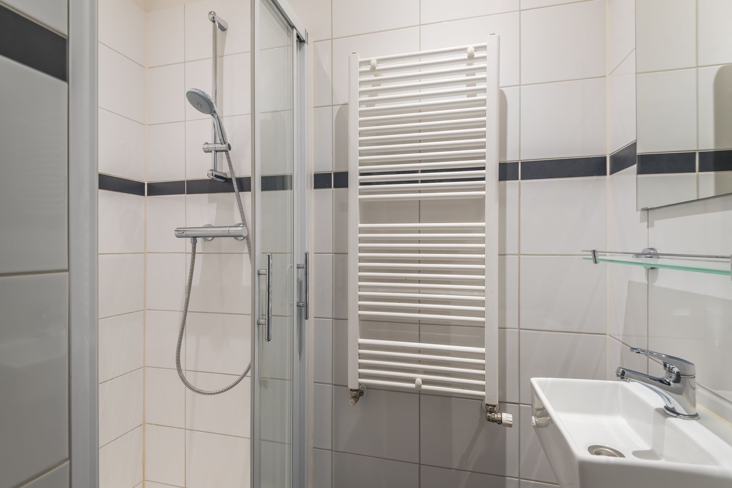 Foto 25 van Waalstraat 24-3